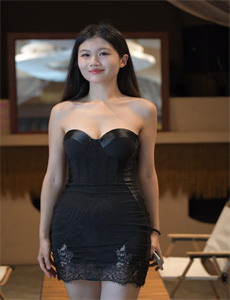 《色偷偷WWW.8888在线观看-二人世界拔萝卜》