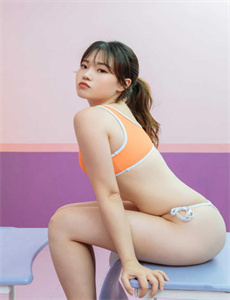 《18禁美女把腿扒开让我看视频-公司的员工味道中字强多人》