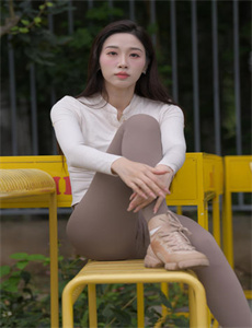 《亚洲无人区码卡二卡三卡-欧美成人观看免费全部完小说》